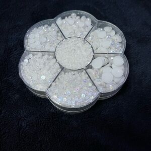 Sorrento Crafts Store Half Pearl Beads (5600pcs)